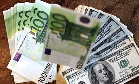 Euro-dólar El dólar se dirige más allá de la paridad con el euro